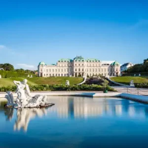 Blick auf Schloss Schönbrunn in Wien
